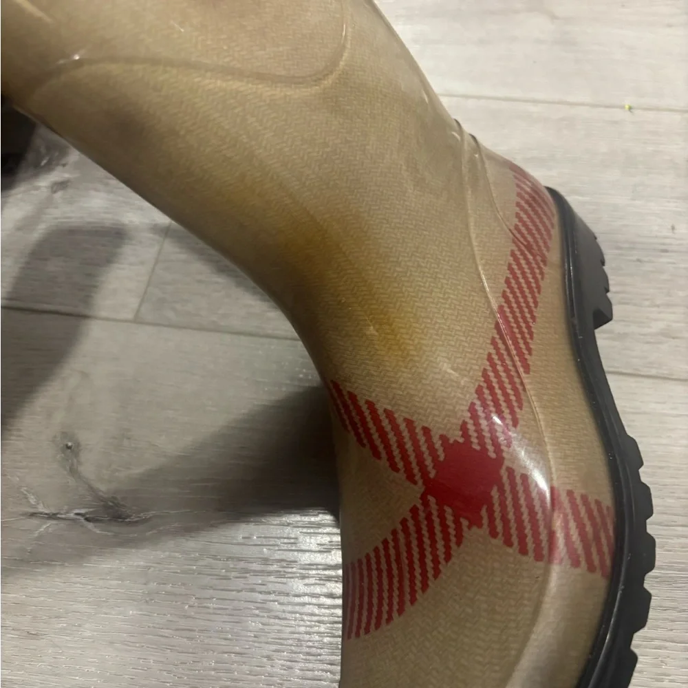 Burberry Beige Black and Red Plaid Rain Boots - Picture 7 of 7